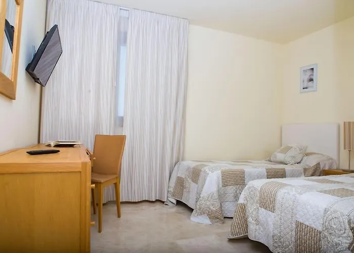 شقة 2 Bedrooms In Magnolia Golf Resort, La Caleta أذيخي