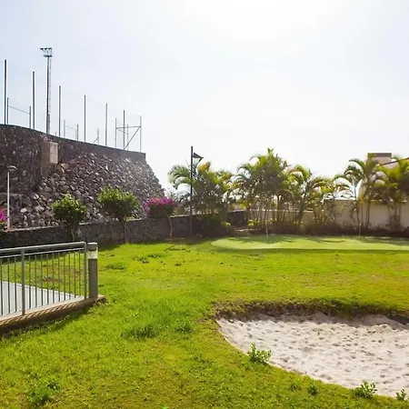 דירה 2 Bedrooms In Magnolia Golf Resort, La Caleta אדחה