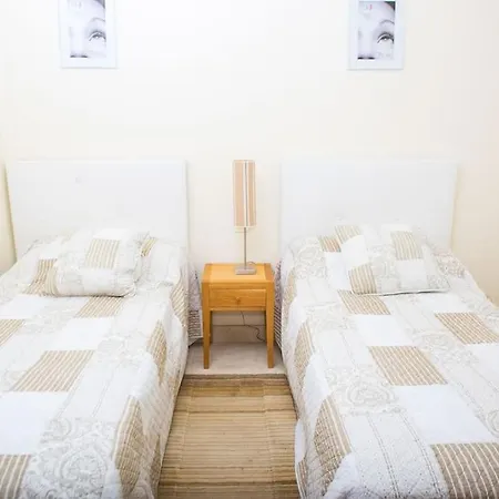 2 Bedrooms In Magnolia Golf Resort, La Caleta Lägenhet *
