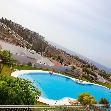 2 Bedrooms In Magnolia Golf Resort, La Caleta Lägenhet
