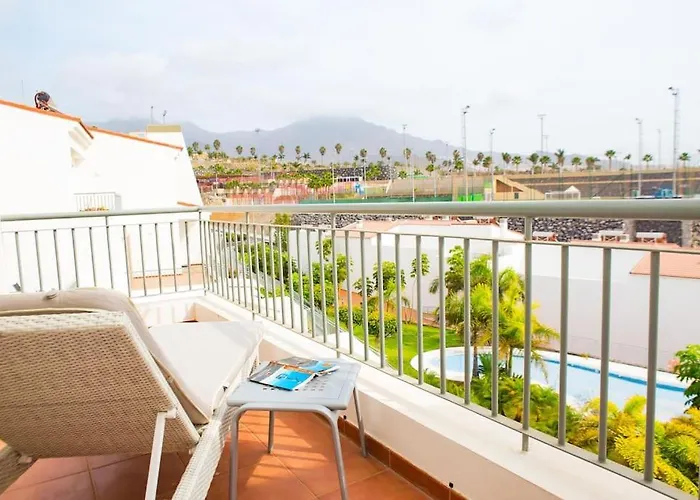 2 Bedrooms In Magnolia Golf Resort, La Caleta Appartamento *